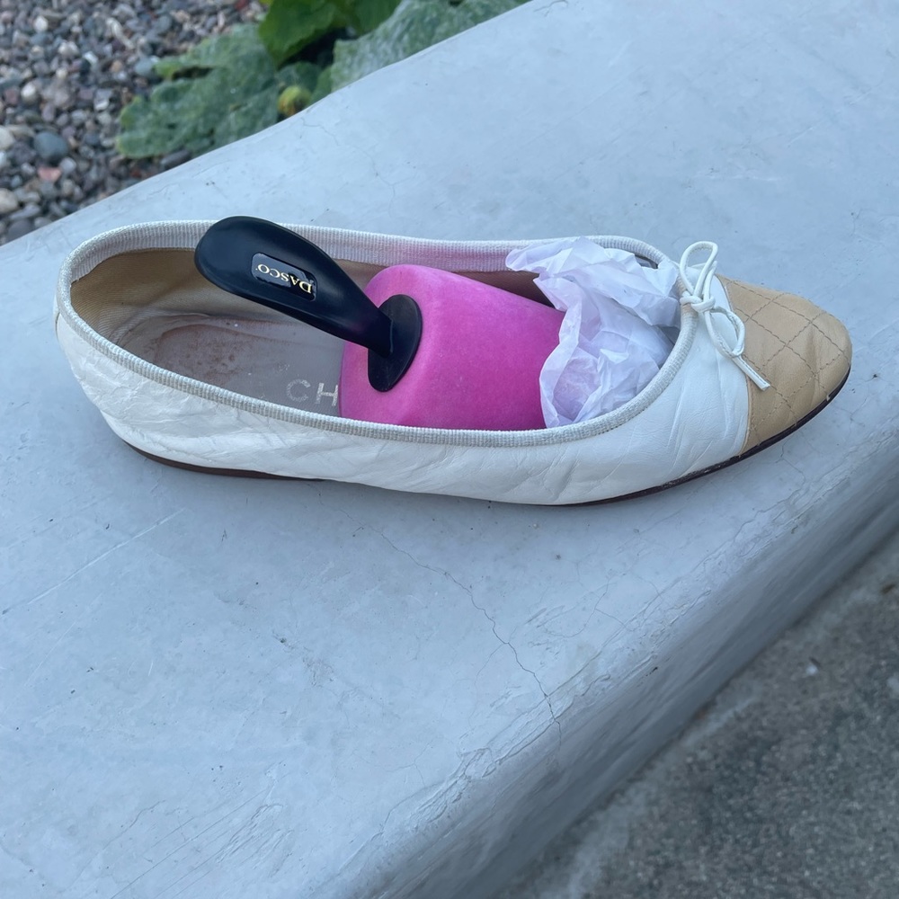 Chanel Shoes - Picture 8 of 14